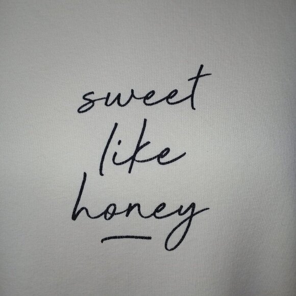 WOMENS NEW LOOK SWEATSHIRT, BUTTER SOFT YELLOW COLOR, SIZE MEDIUM - Picture 2 of 6